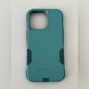 NEW Otterbox case for iphone 13 Pro